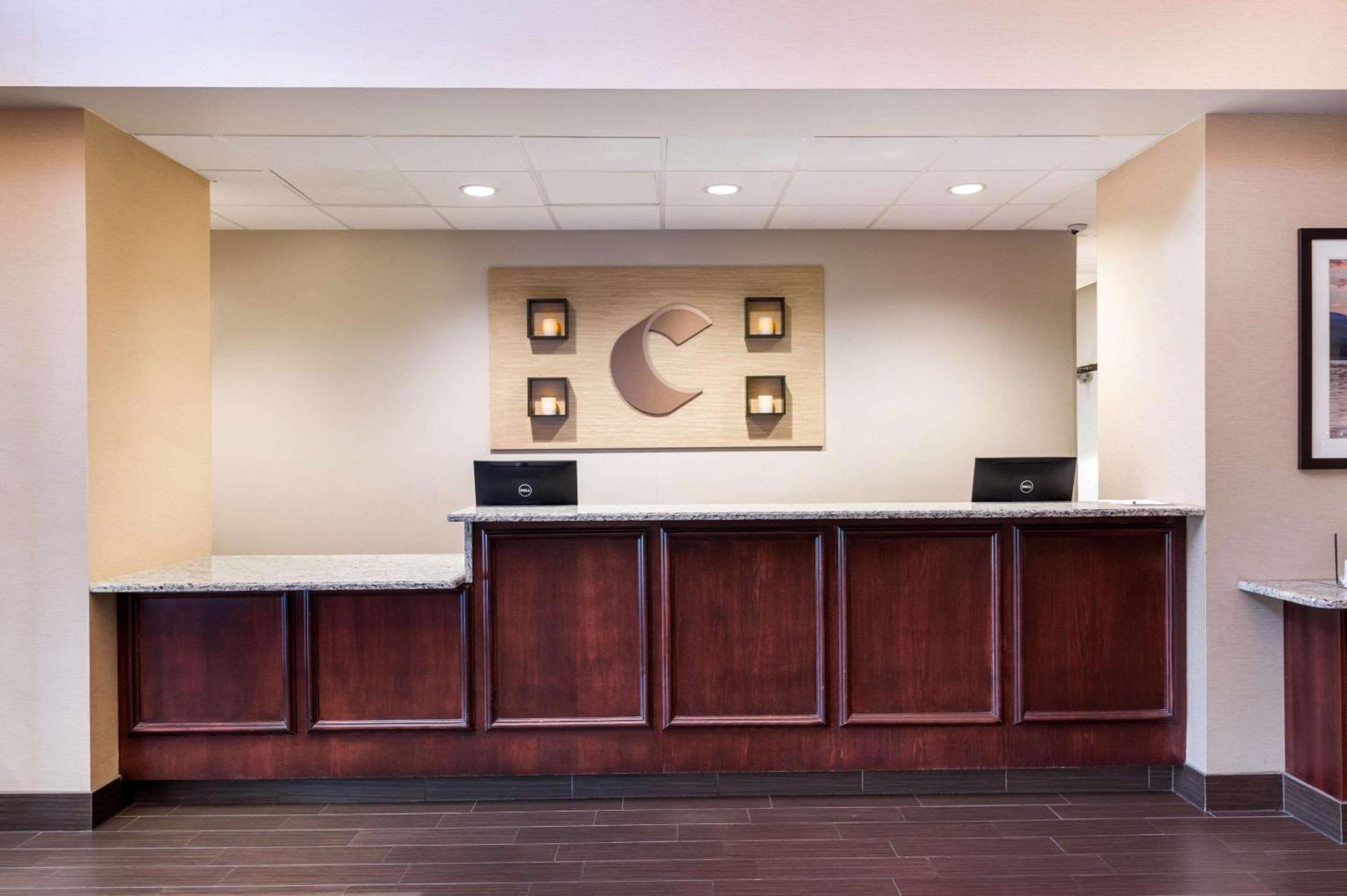 Comfort Northlake 2* Huntersville