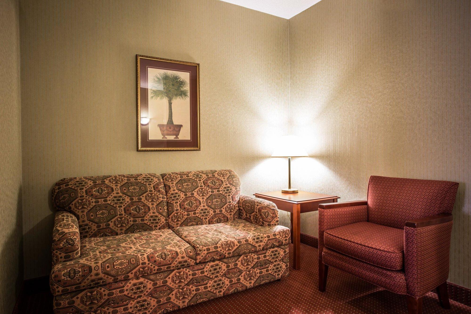 Comfort Northlake Hotel Huntersville