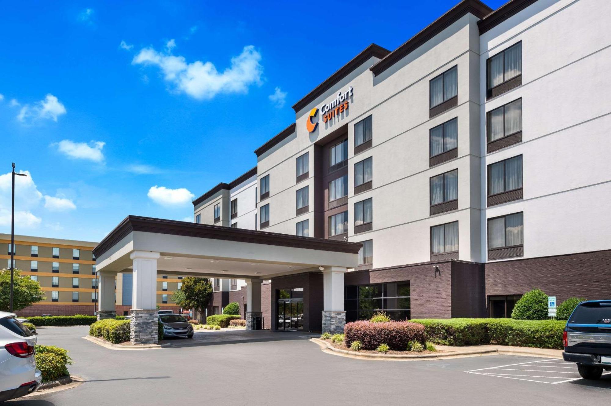 Comfort Northlake Hotel Huntersville